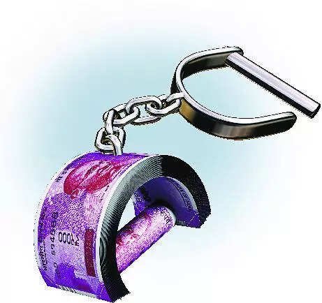 Driver decamps with west Delhi employer’s Rs 30 lakh cash, arrested in Bhuj