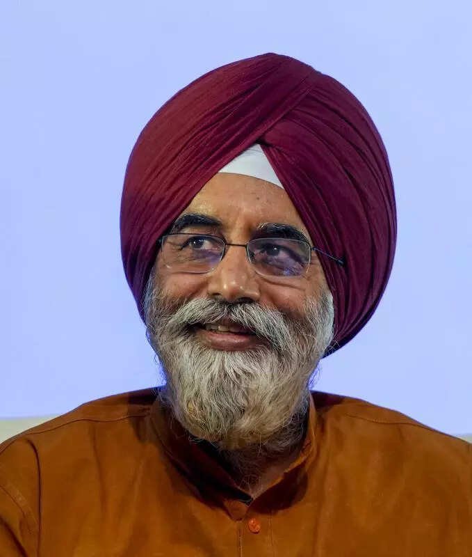Mayor to meet councillors frequently for development
