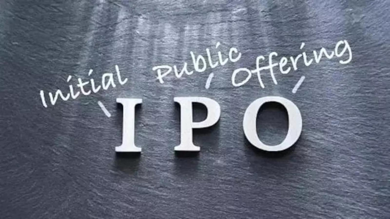 Blue Water Logistics sets IPO price band at Rs 132–135 per share; issue opens May 27