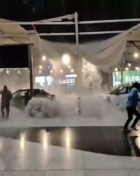 Flights diverted, tensile canopy gives way at Delhi airport