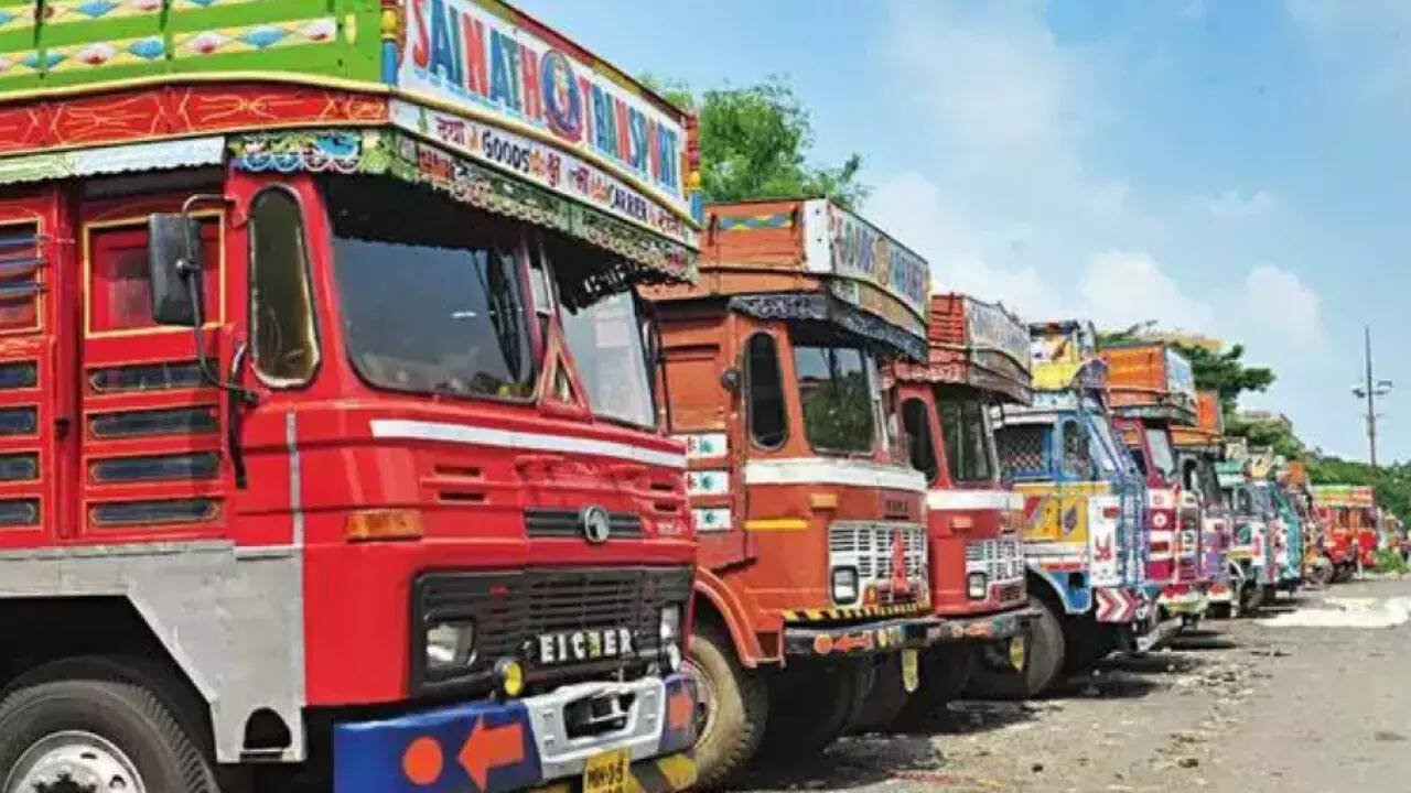 Truck companies eye demand boost with ageing fleet on roads