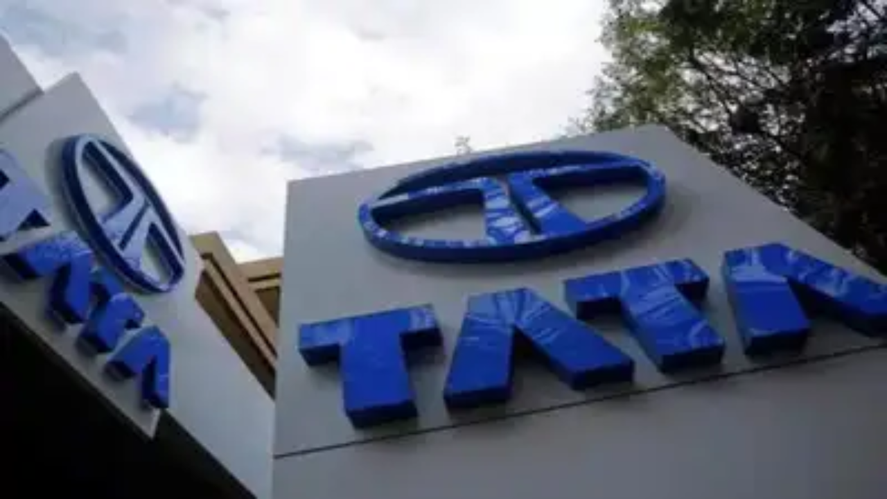 Tata Sons board gives senior executive clean chit over link with family co