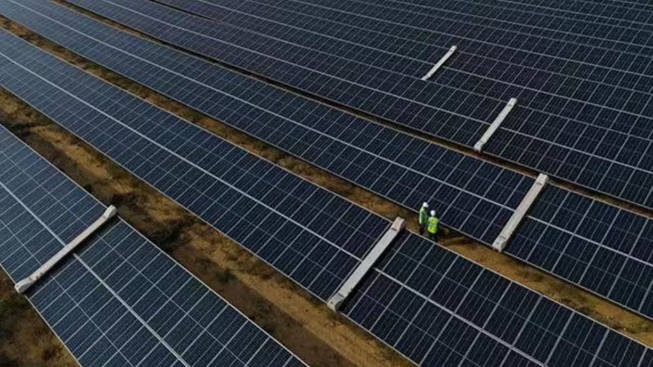 ACME Solar marks dual milestone- 300 MW in Rajasthan, 50 MW in Gujarat; clean energy base expands